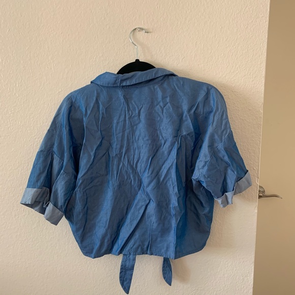 ❌SOLD❌button up with tie - Picture 3 of 4